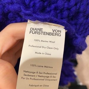 DVF wool jacket in size XXS. Brand new tag lost